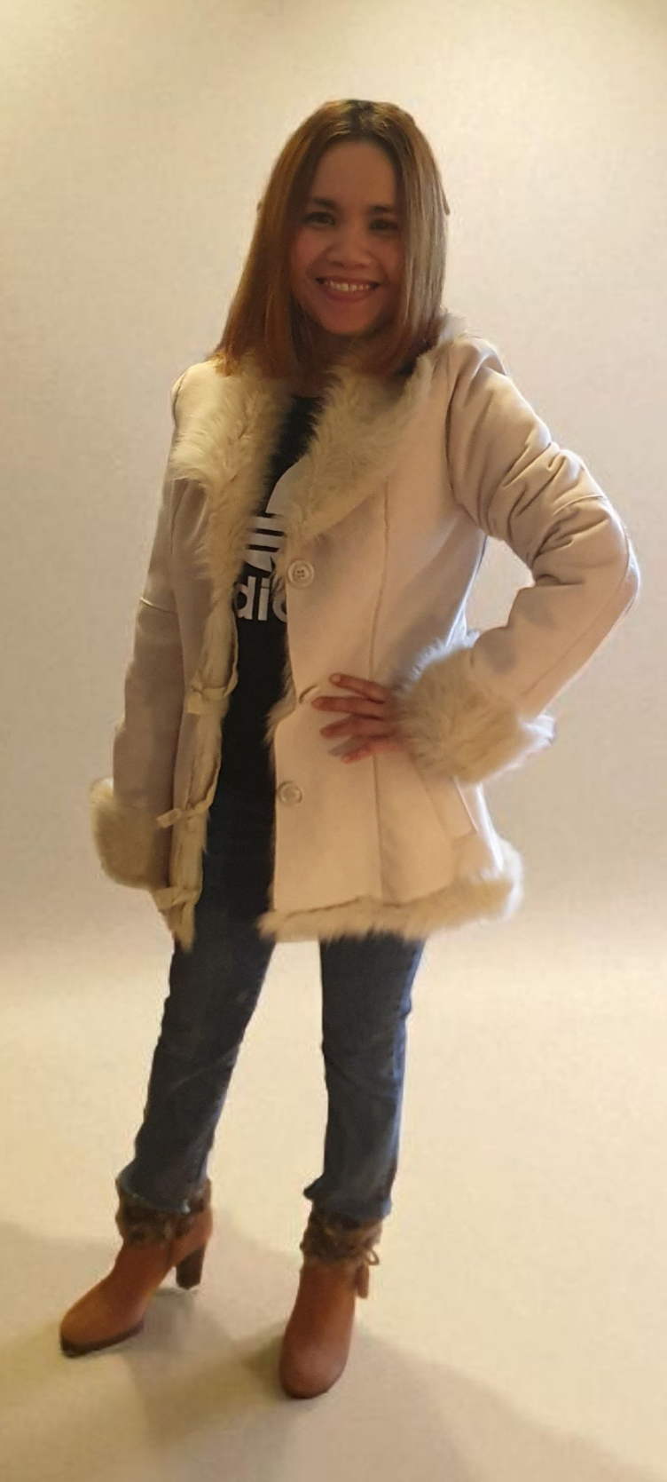 Vit skinn jacka med päls
