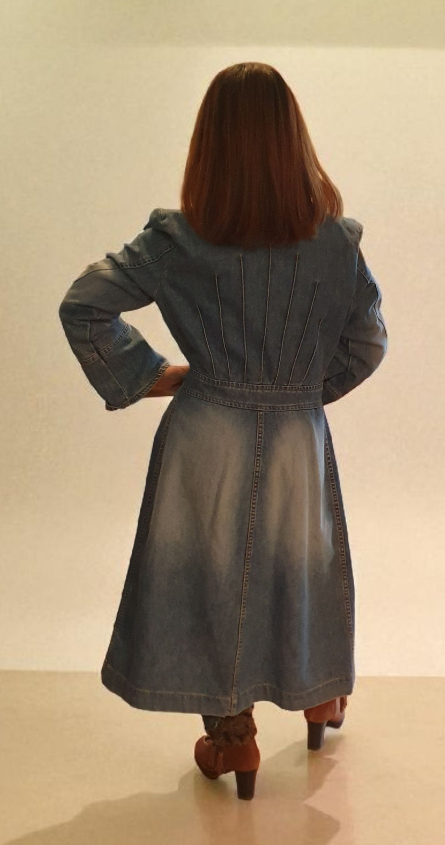 Lång jeanskappa - trendig denimlook